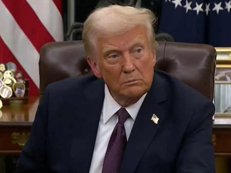 Trump interdit l’importation de certains produits canadiens